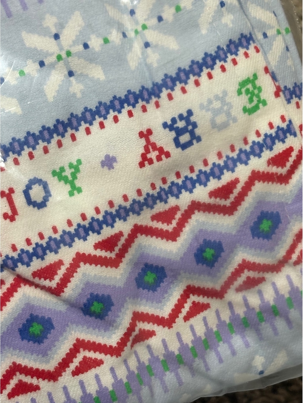 Old Navy XL Flannel Pants with Festive Pattern - Picture 4 of 4